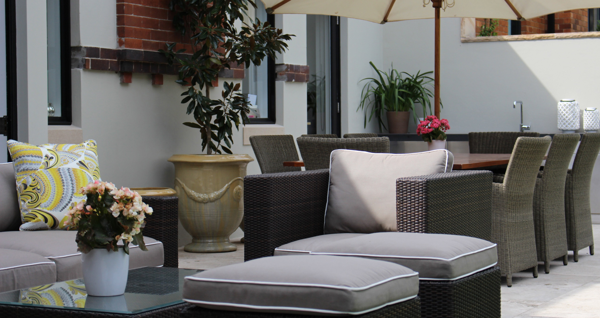 An elegant outdoor entertaining area